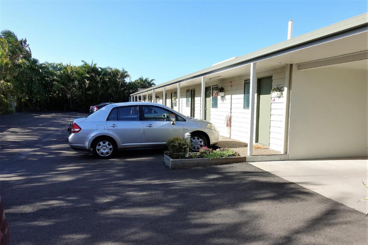 Pacific Palms Motor Inn Маркула Екстериор снимка