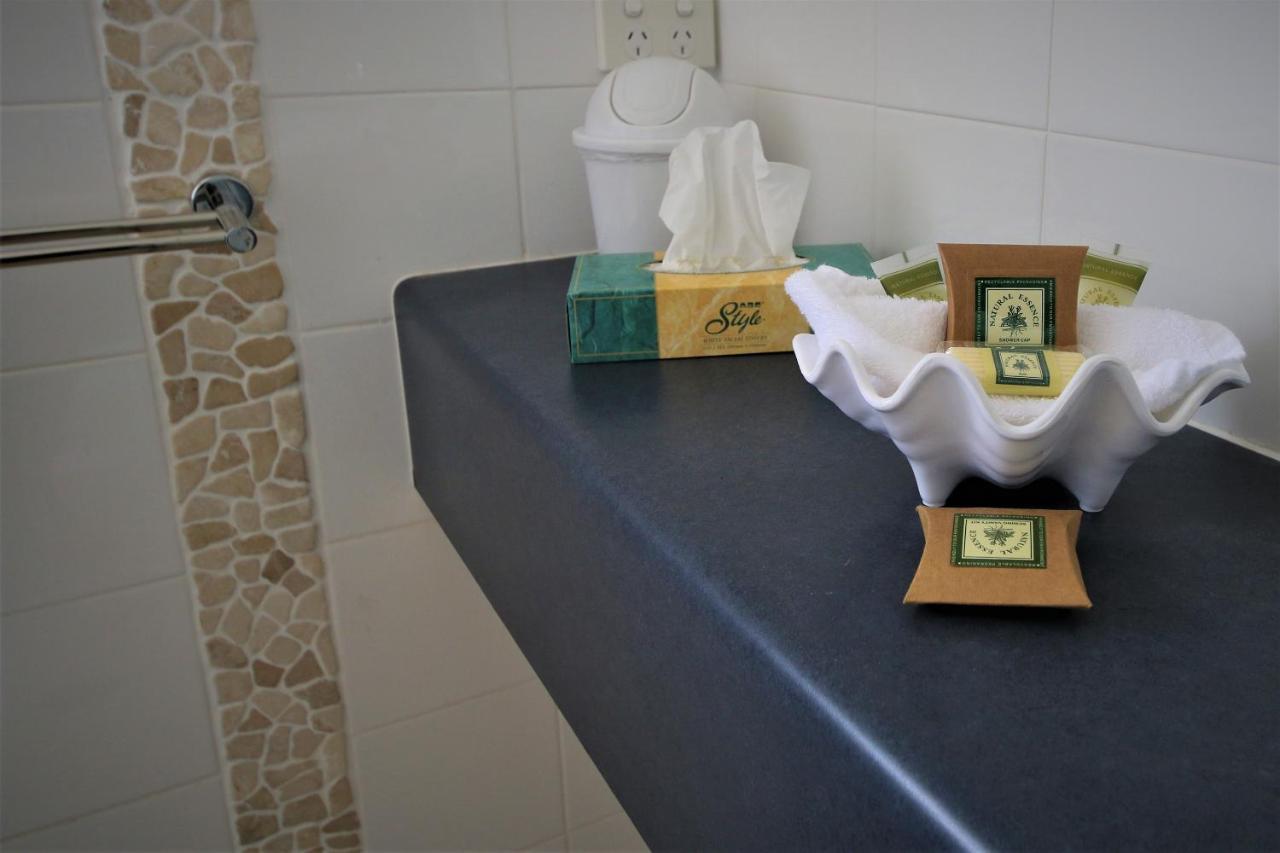 Pacific Palms Motor Inn Маркула Екстериор снимка